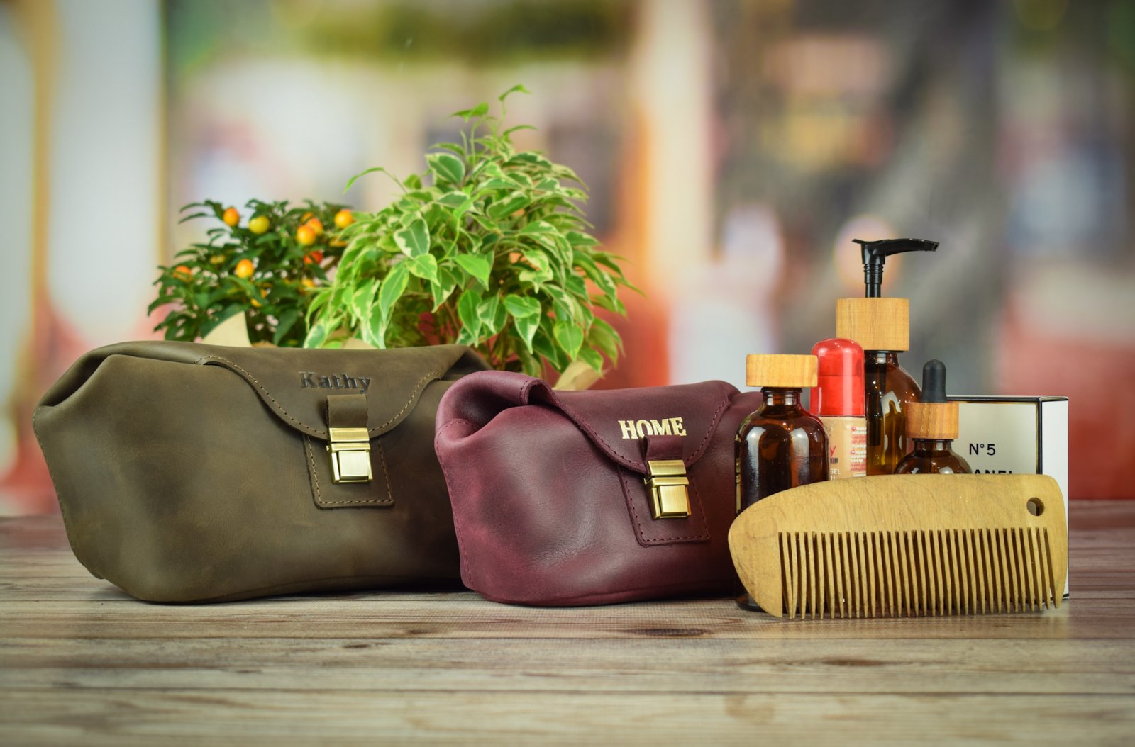 Cosmetic organizer in two sizes 213 S/ 214 M