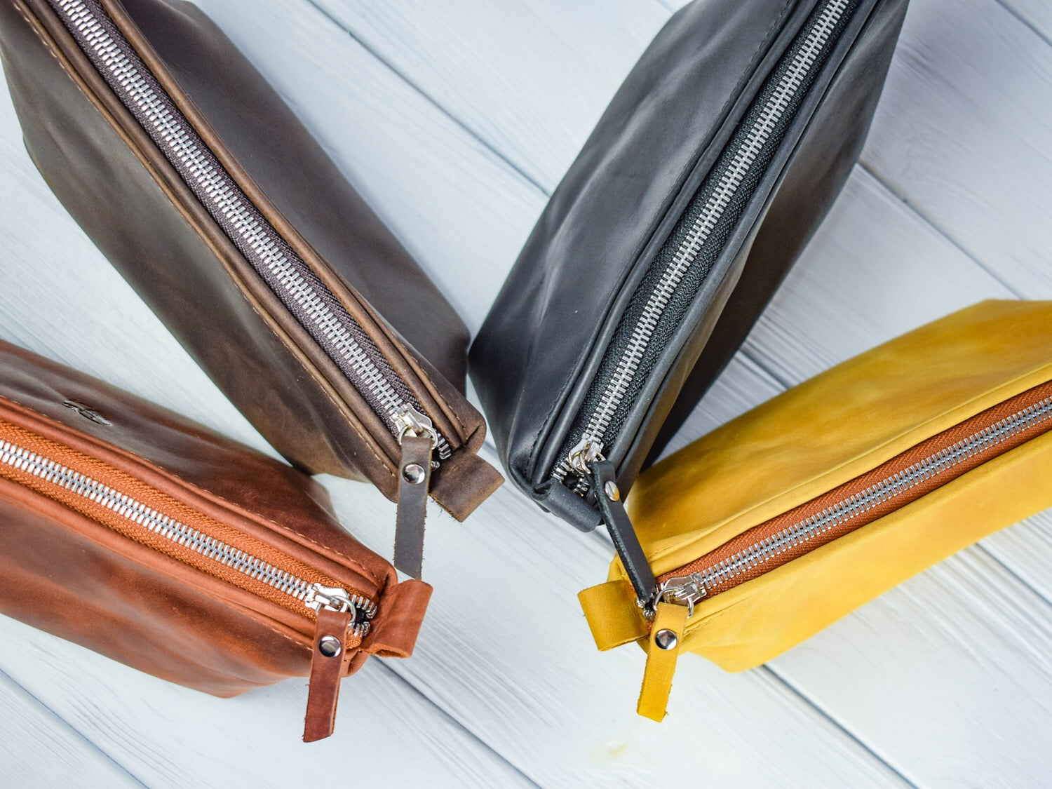 Leather cosmetic bag