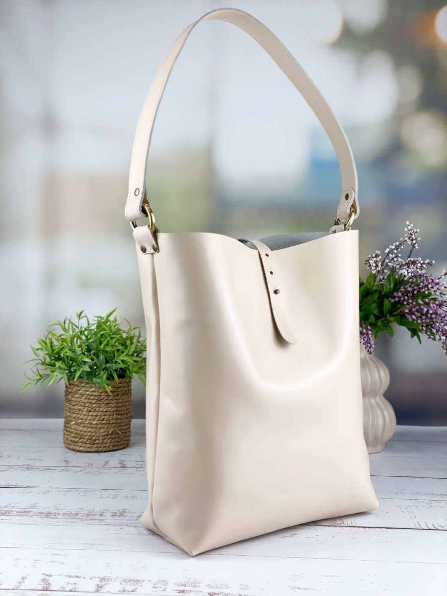 Leather bag Torba