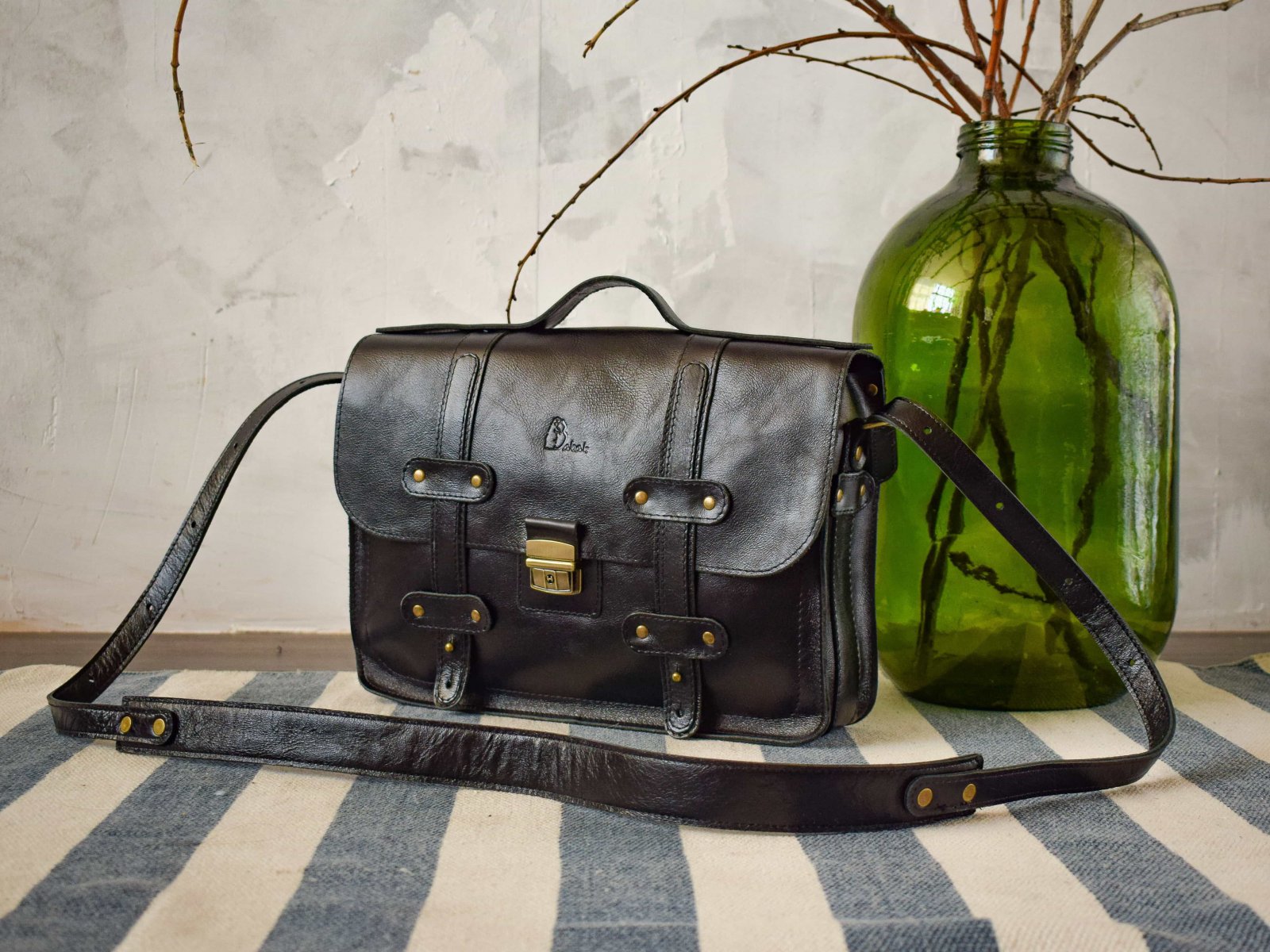 Leather briefcase Folio Onyx