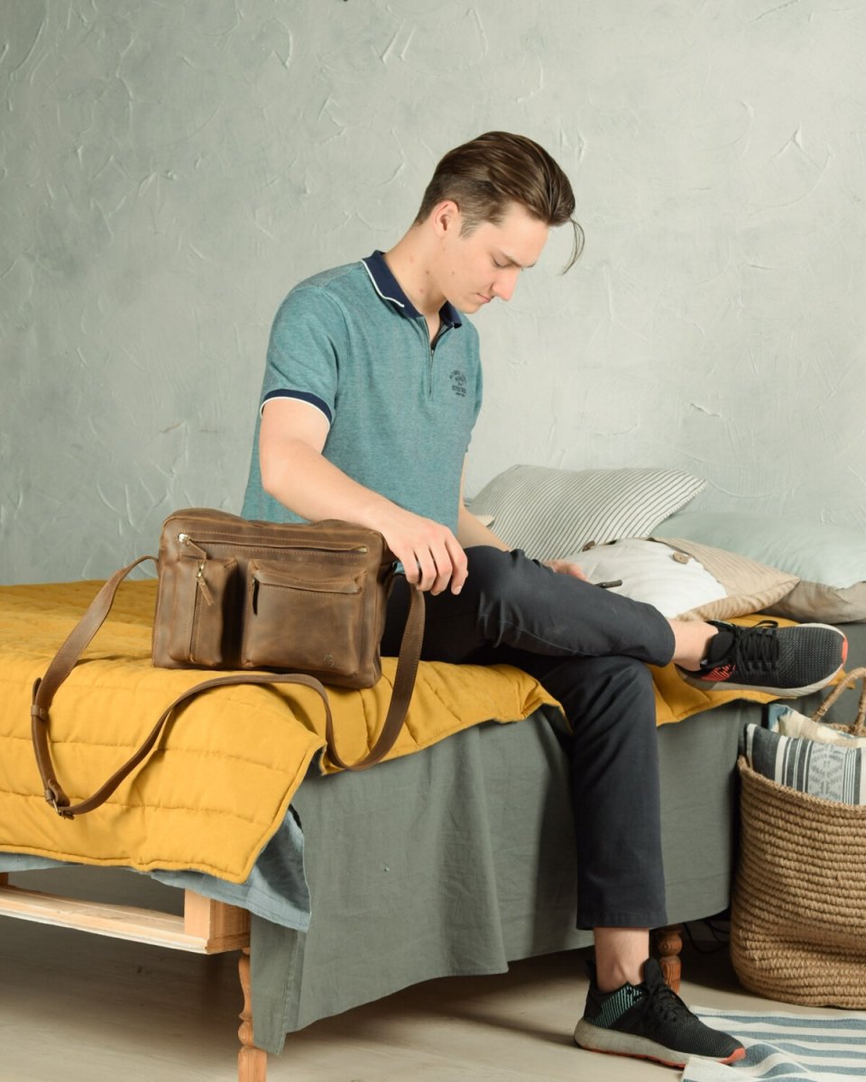 City Oliva leather bag