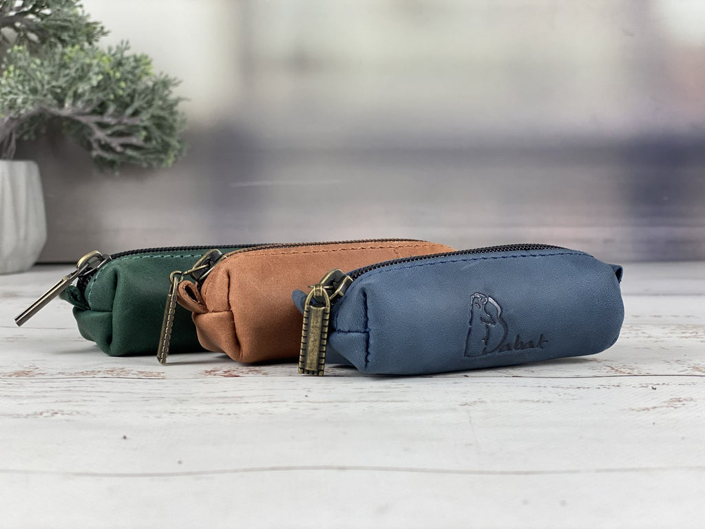 Family set of key holders 153