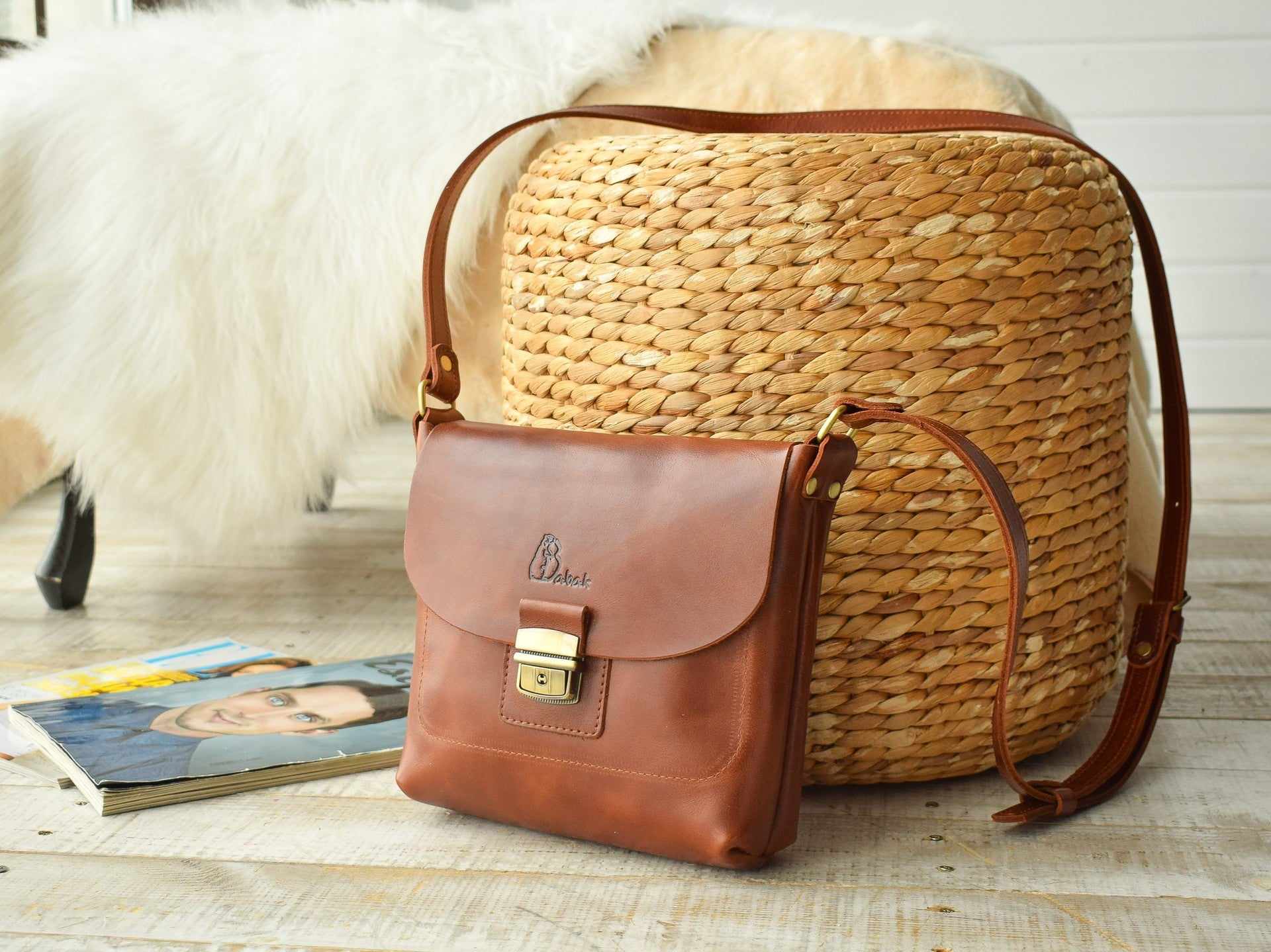 Baika Brandy leather bag