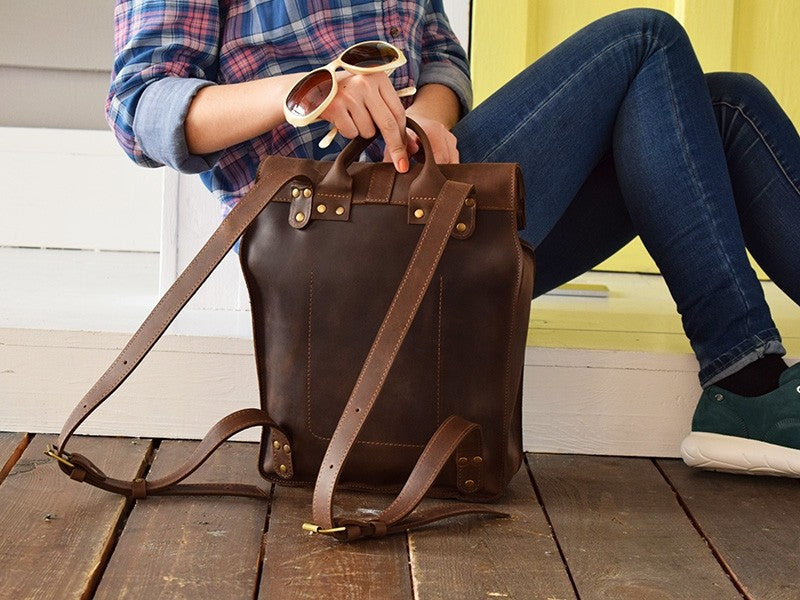 Leather backpack Carbine Brown