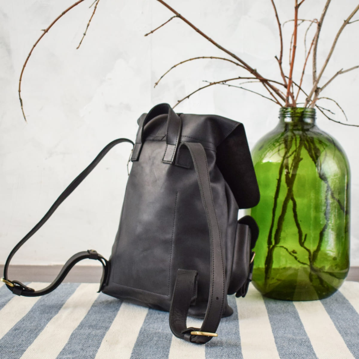 Leather backpack ROCK Black