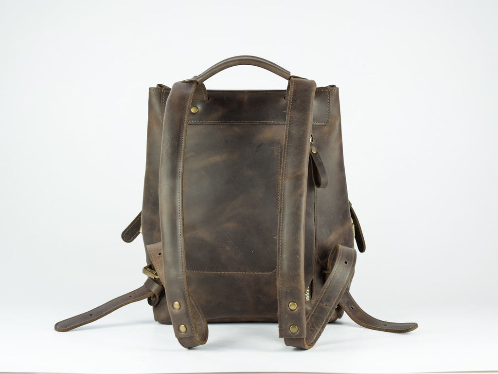 Trip leather backpack in three sizes