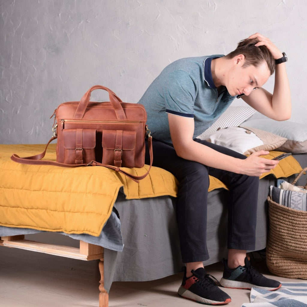 Professor Cognac leather bag