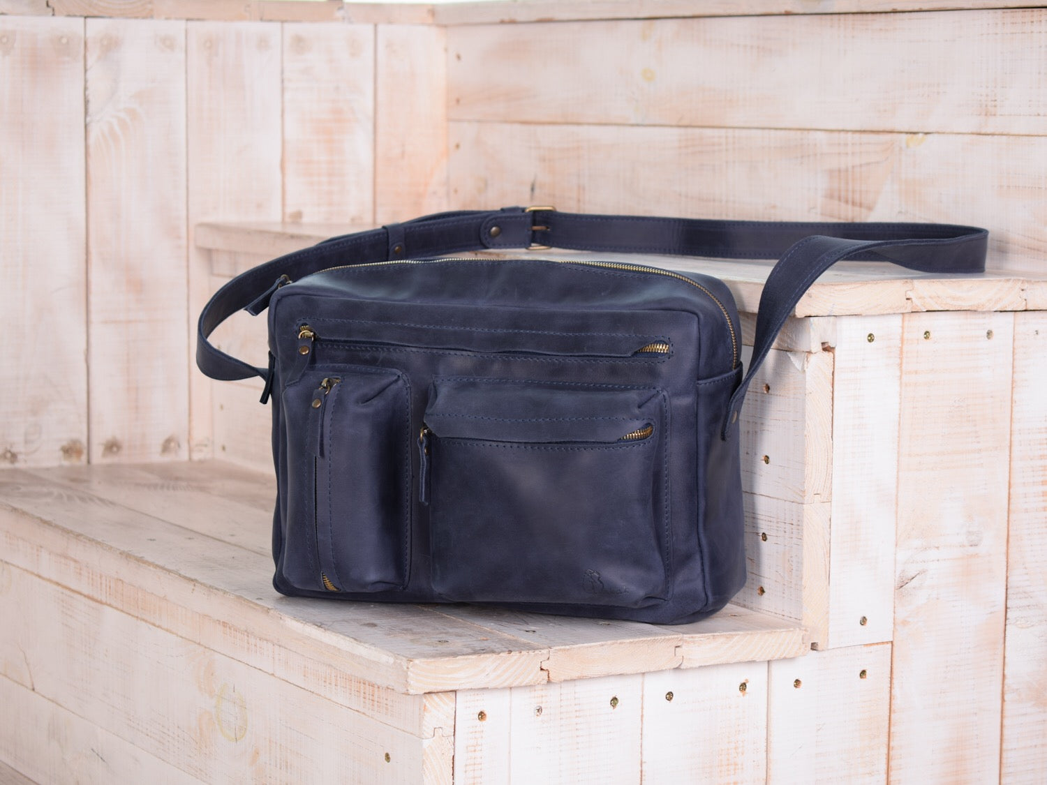 Leather bag City Blue