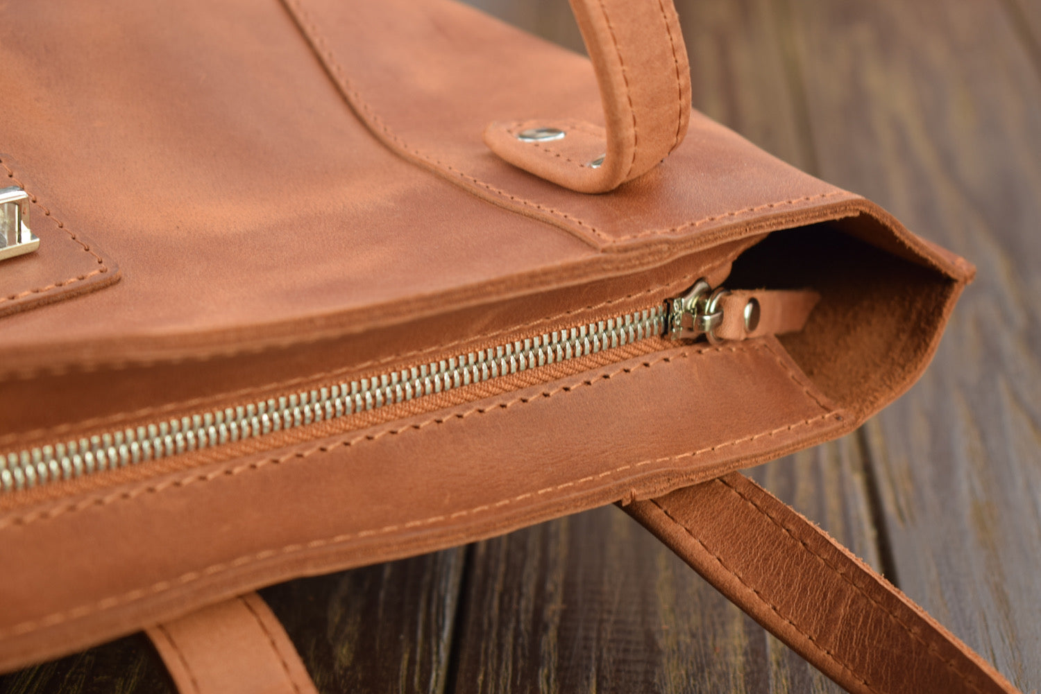 Leather bag MANSANA