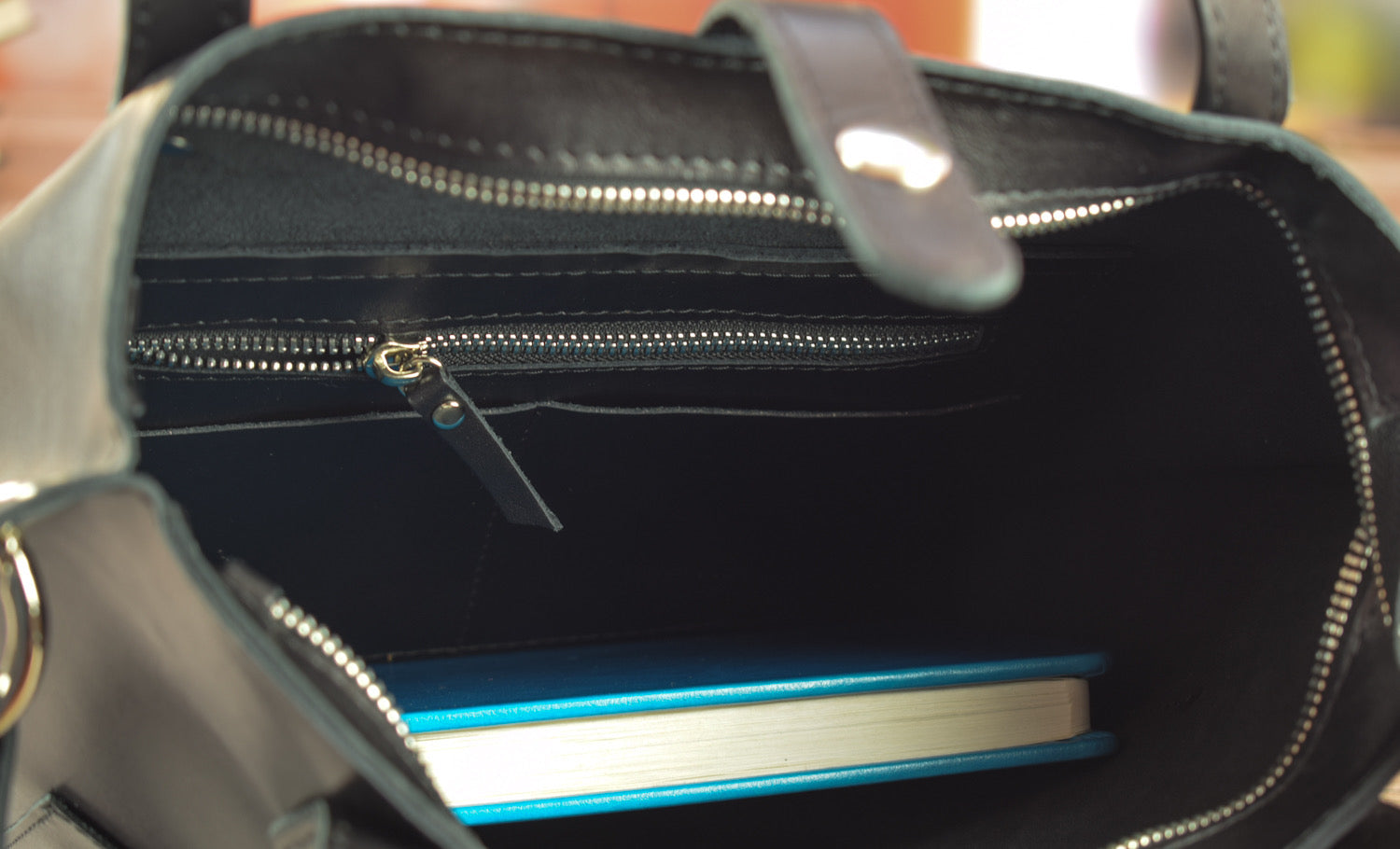 Leather Tote Bag Black-Onix "S"
