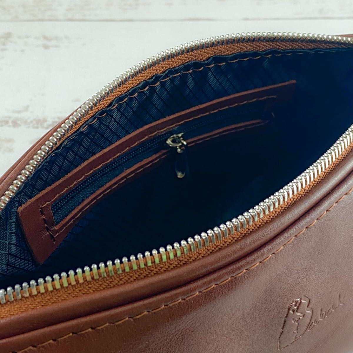 Leather cosmetic bag Brandy