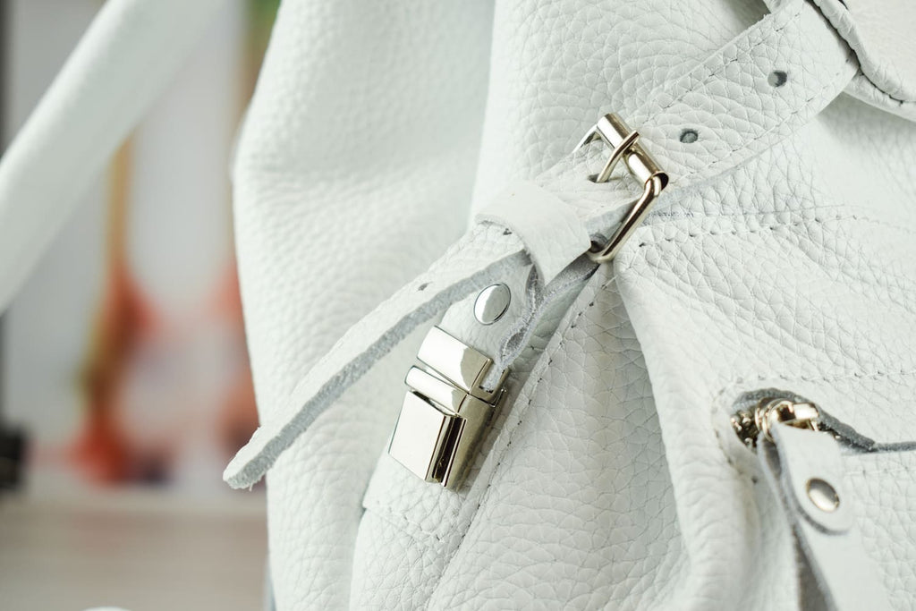 Leather backpack Trip White-shine "S"