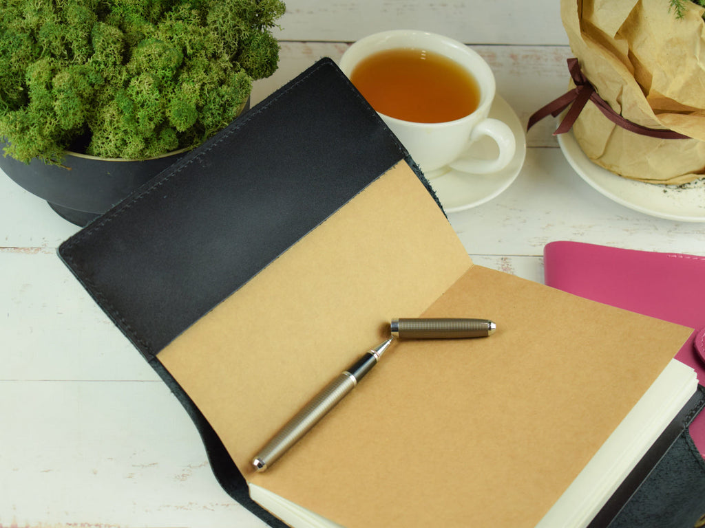 Leather notebook 022 A6 / 027 A5