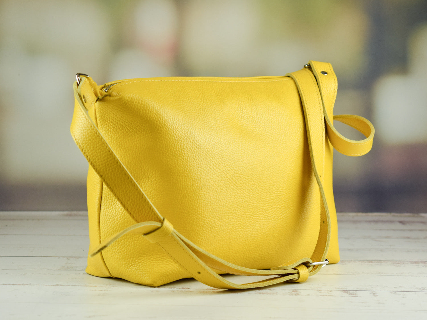 Leather bag Cardamon Yellow-shine