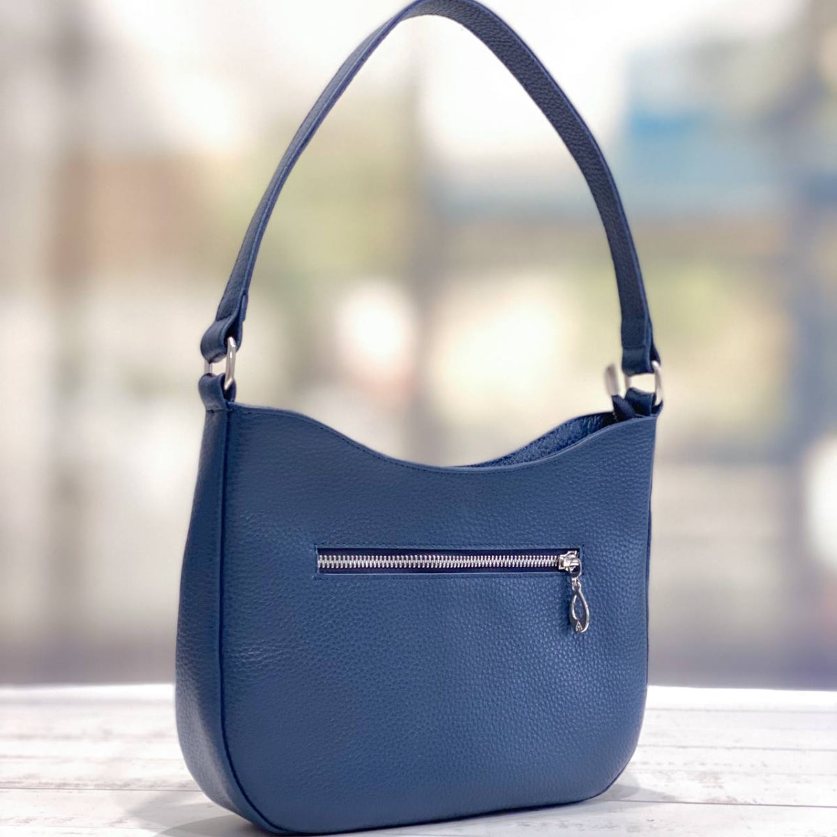 Lily leather bag