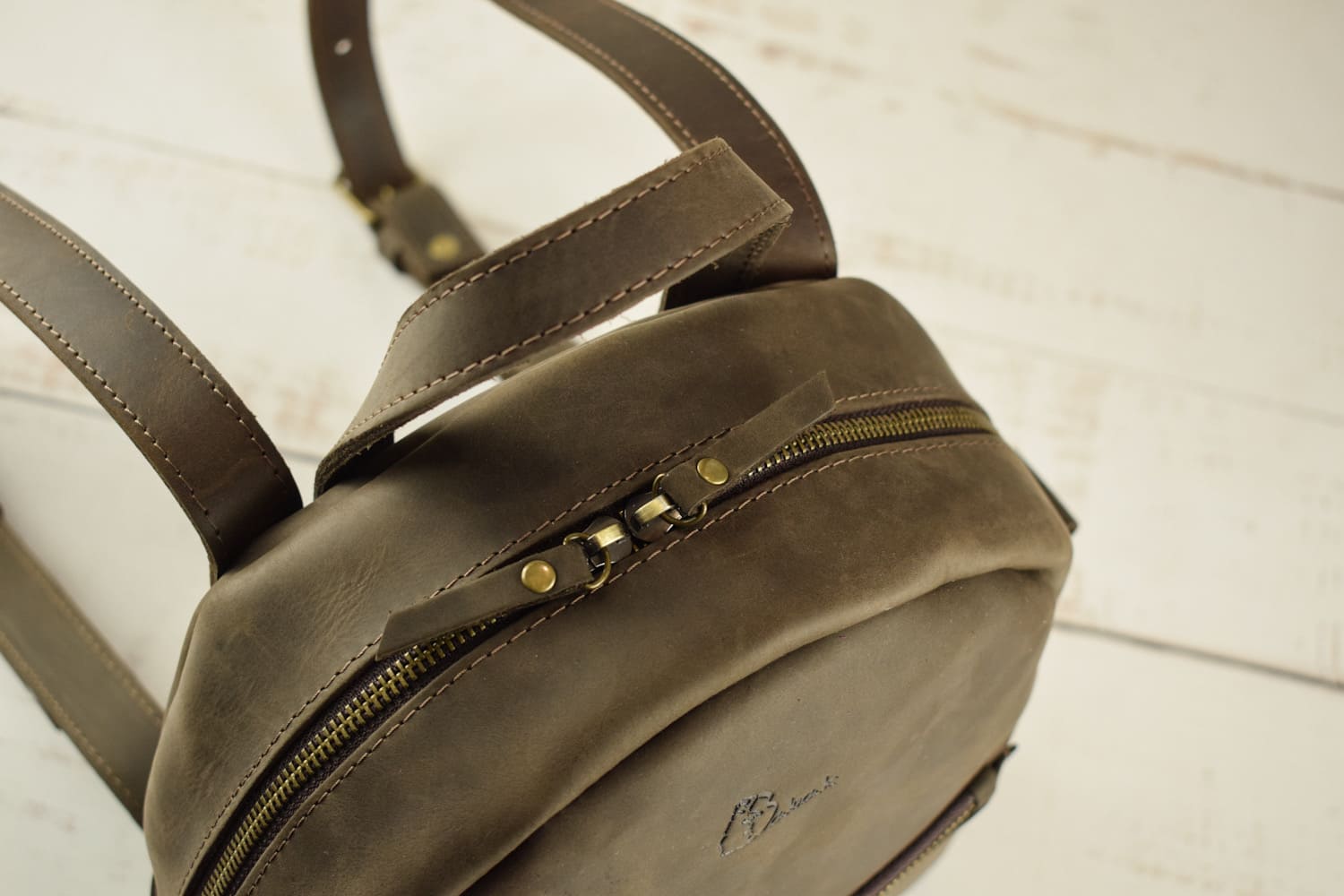 Leather backpack VISTA