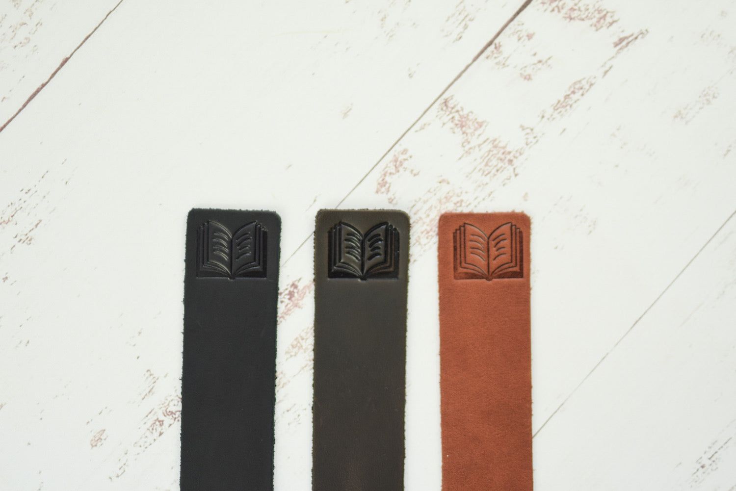 Leather bookmark Line