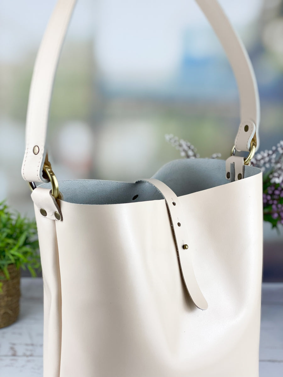 Leather bag Torba