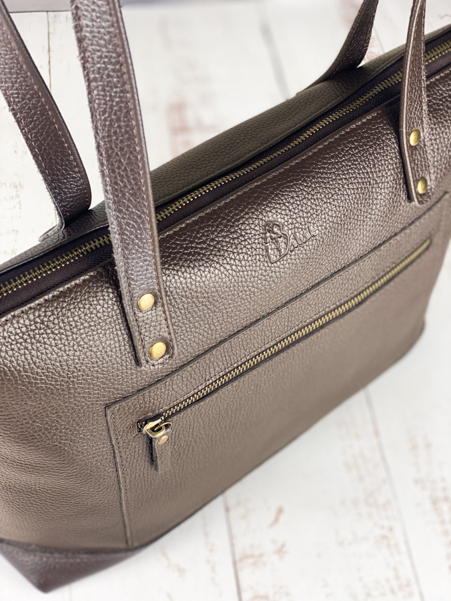 Lady Boss leather bag