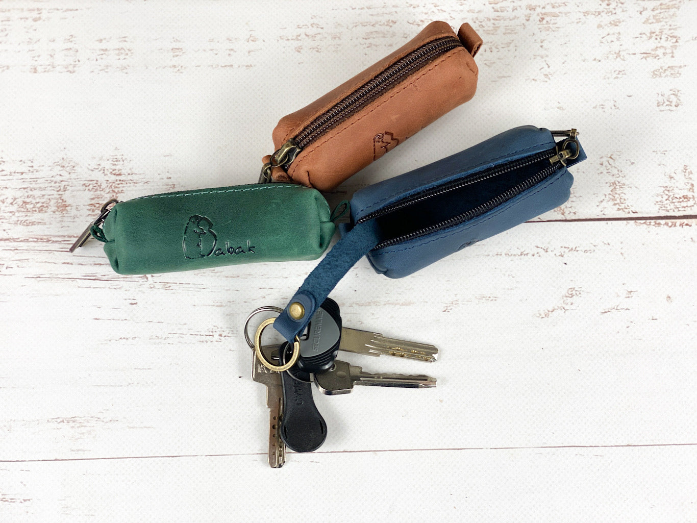 Family set of key holders 153