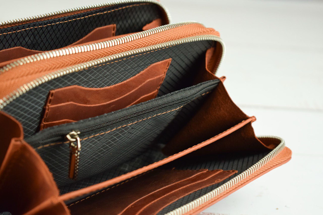 Leather wallet Cognac