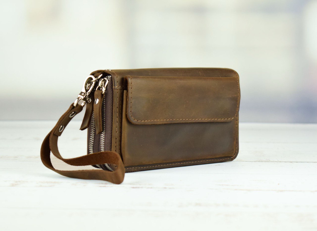 Leather wallet Brown